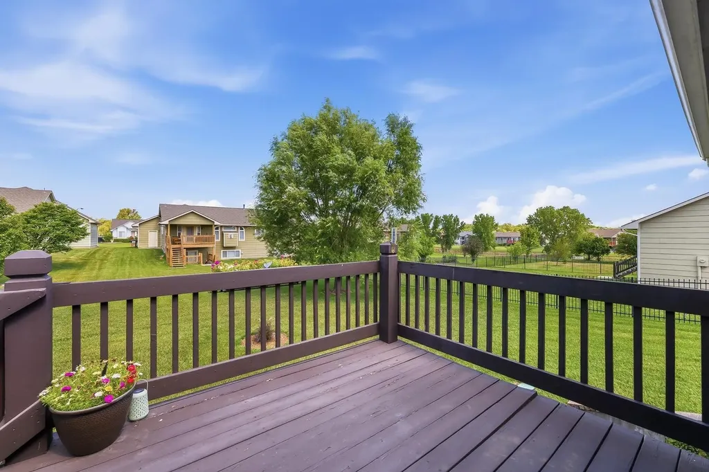 1025 S Glenmoor Street Wichita KS 67207