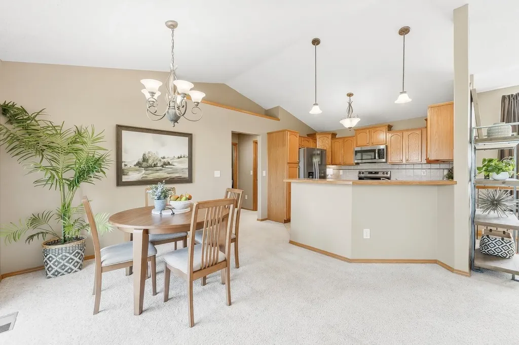 1025 S Glenmoor Street Wichita KS 67207