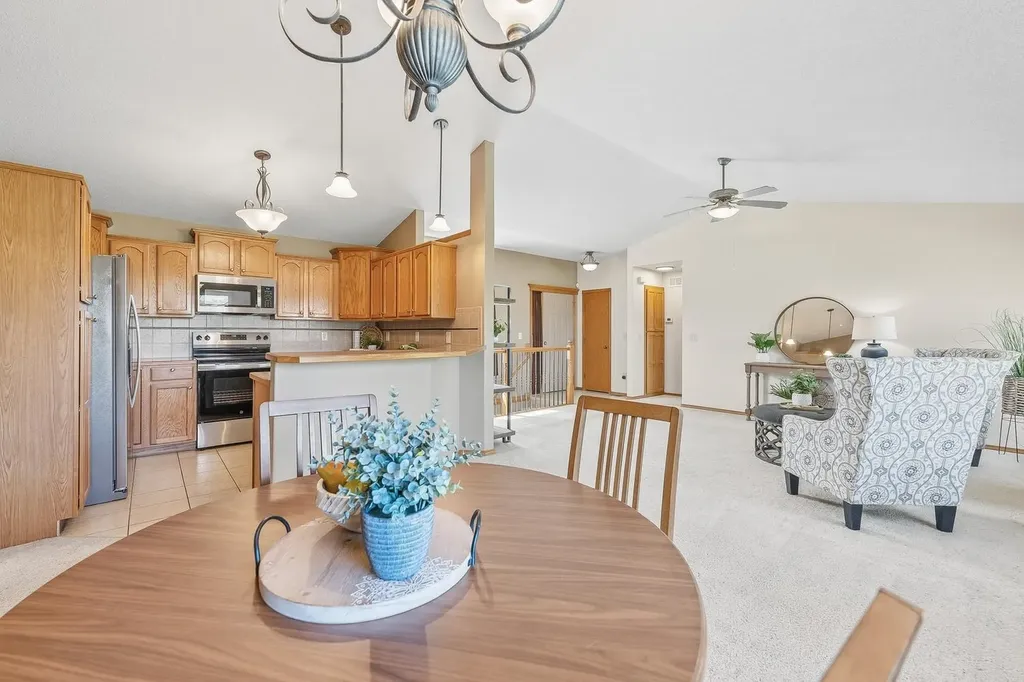 1025 S Glenmoor Street Wichita KS 67207