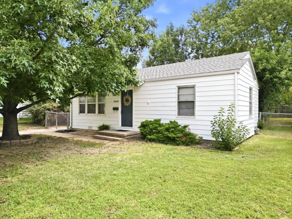 1650 N High Street Wichita KS 67203