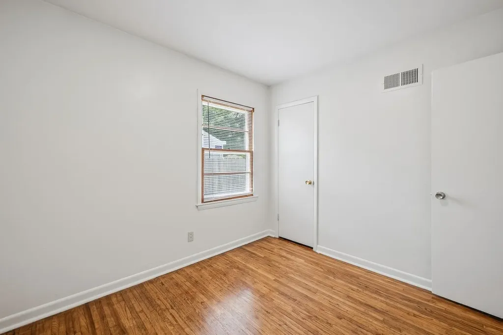1650 N High Street Wichita KS 67203