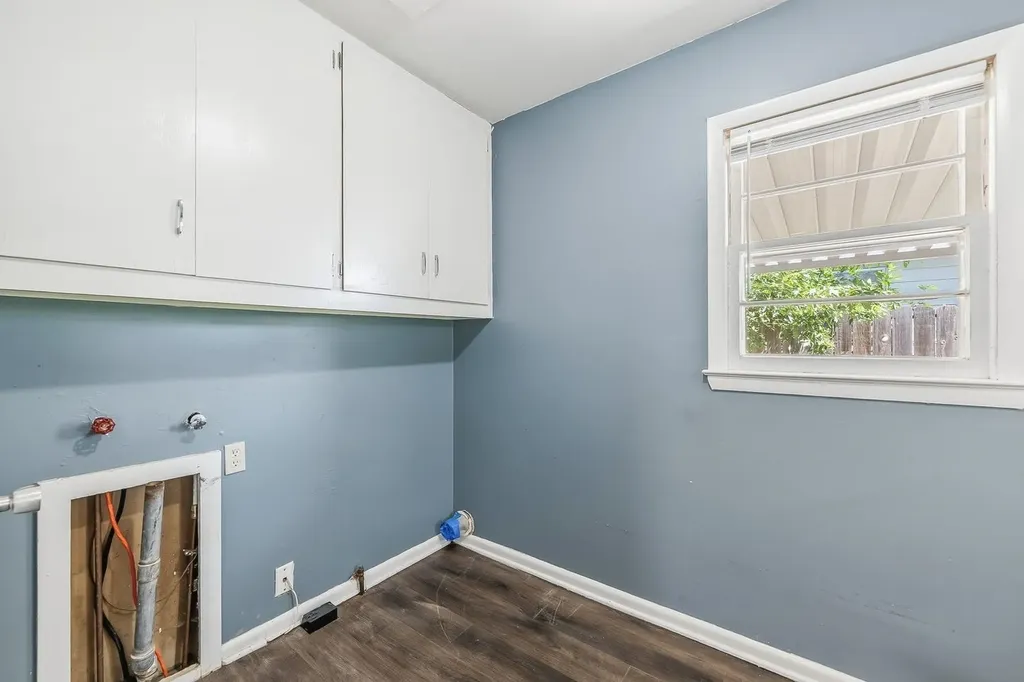 1650 N High Street Wichita KS 67203