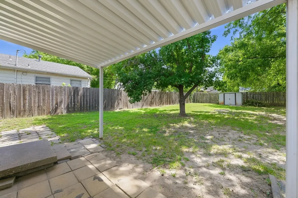 1650 N High Street Wichita KS 67203