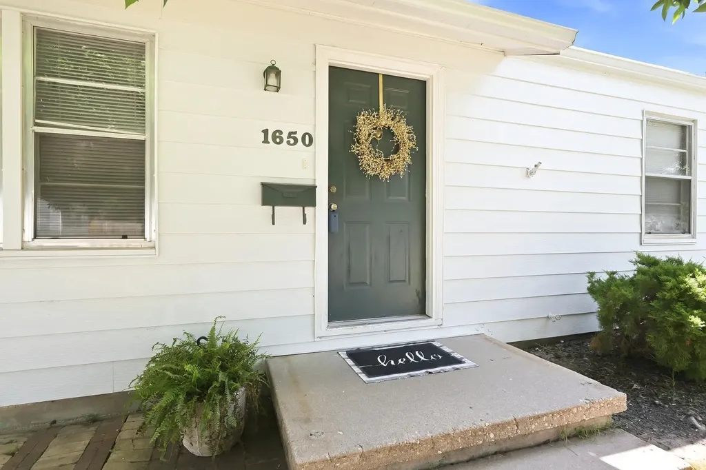 1650 N High Street Wichita KS 67203