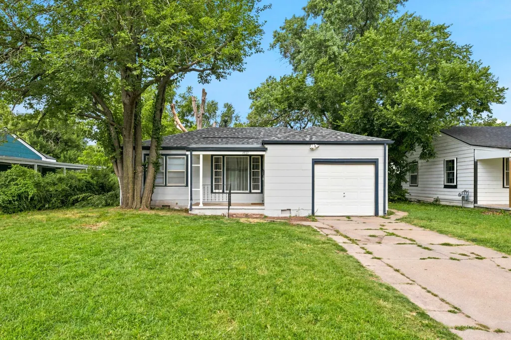 1837 N St Paul Wichita KS 67203