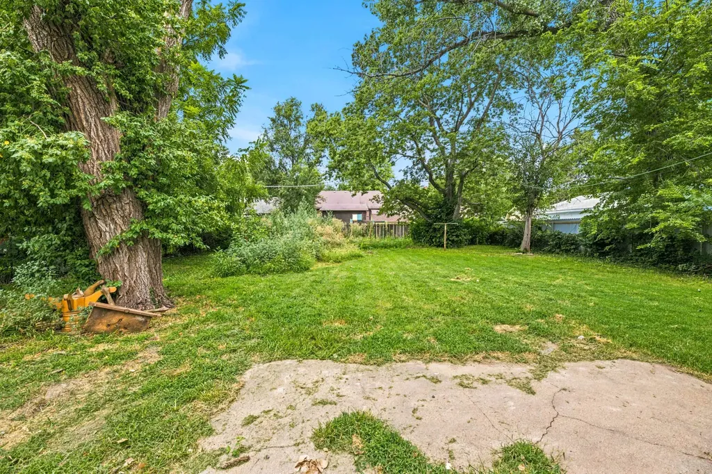 1837 N St Paul Wichita KS 67203
