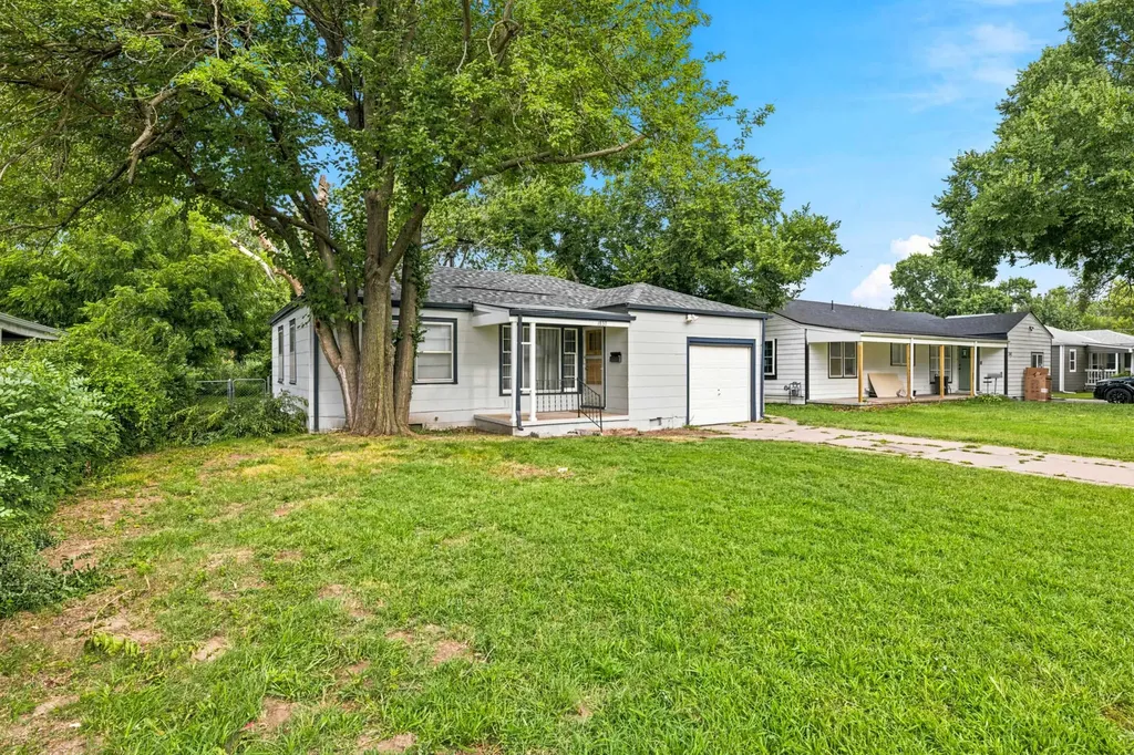 1837 N St Paul Wichita KS 67203