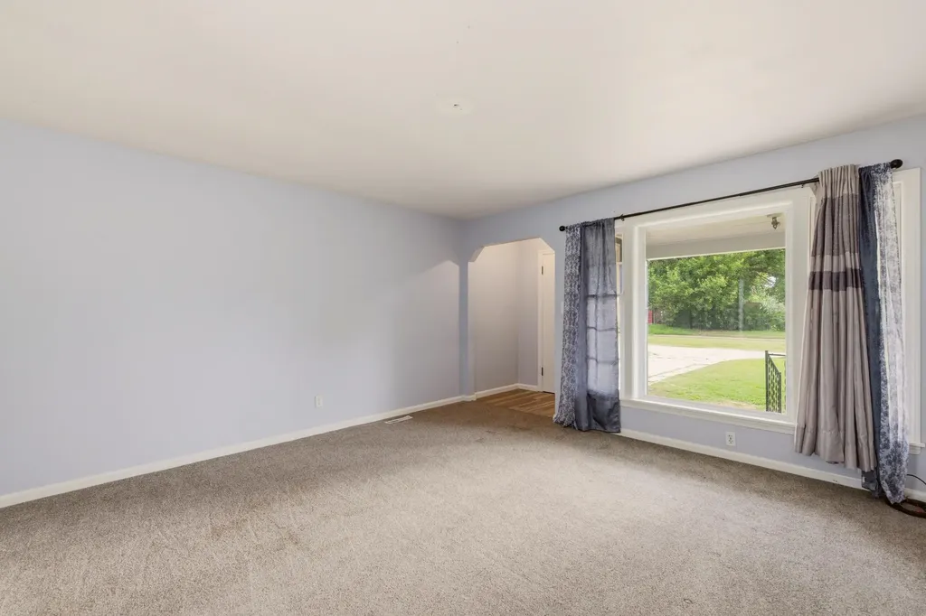 1837 N St Paul Wichita KS 67203