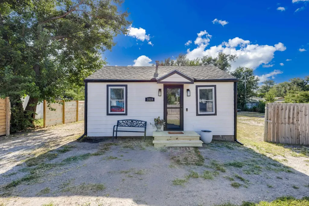 2819 N Park Place Wichita KS 67204