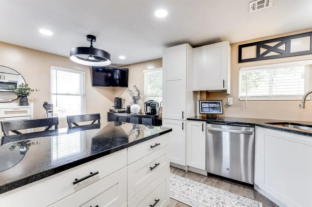 2819 N Park Place Wichita KS 67204