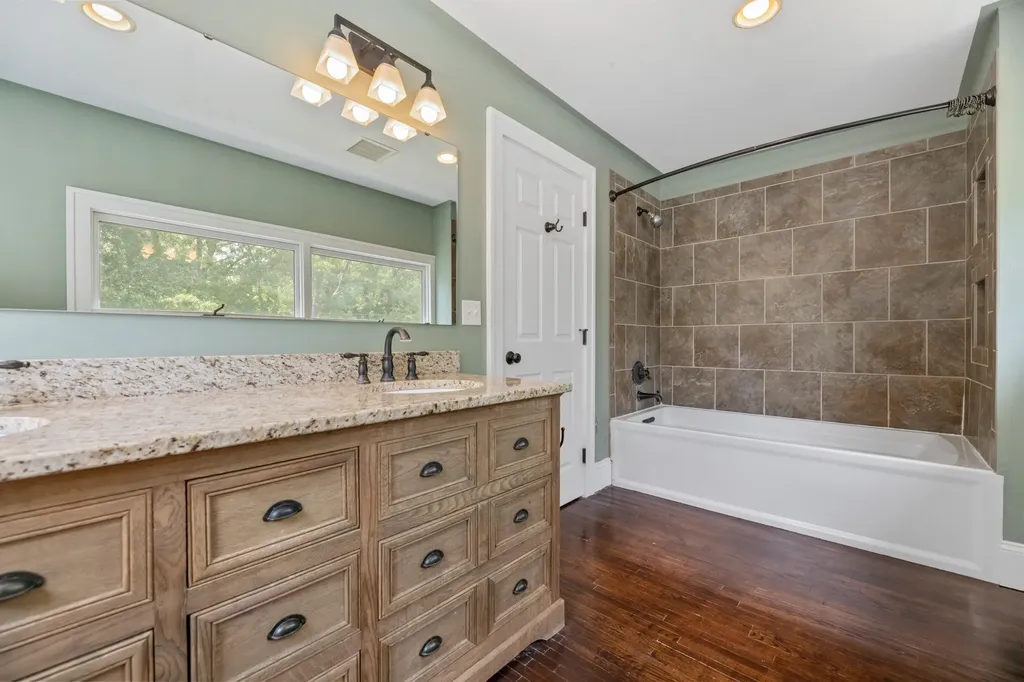 402 N Fountain Avenue Wichita KS 67208