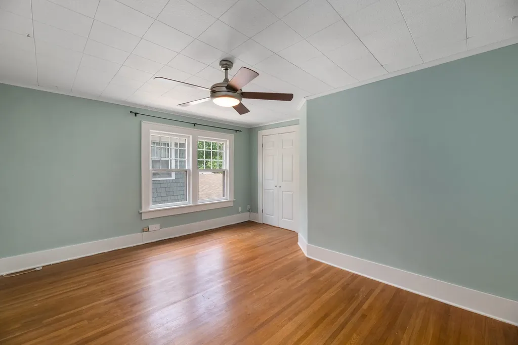 402 N Fountain Avenue Wichita KS 67208