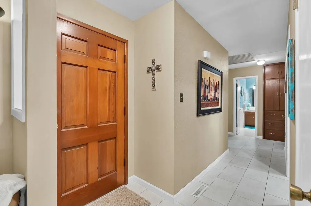 8923 W 11th Wichita KS 67212