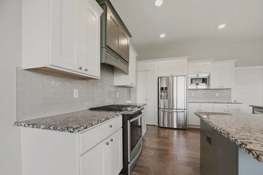 1601 N Blackstone Wichita KS 67235