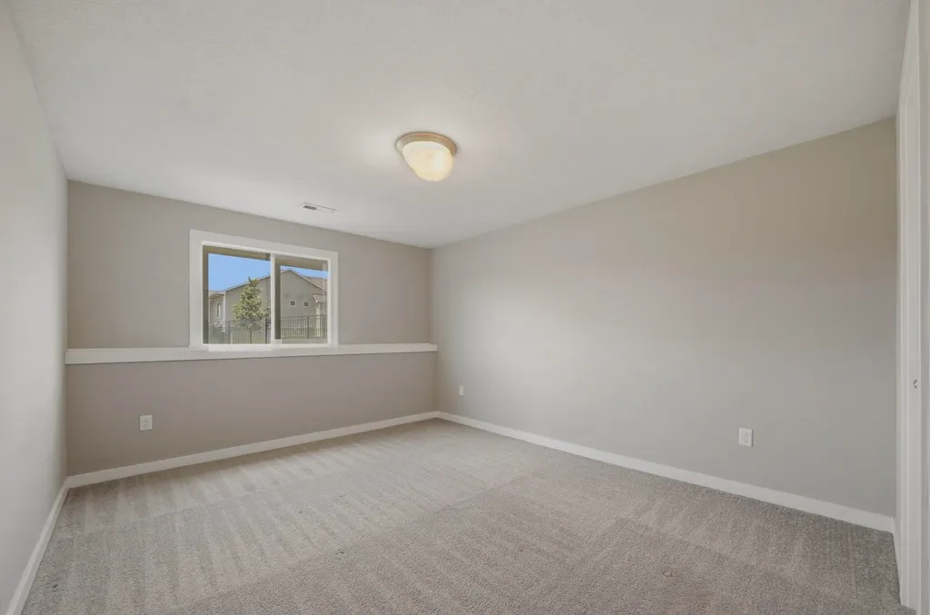 1601 N Blackstone Wichita KS 67235