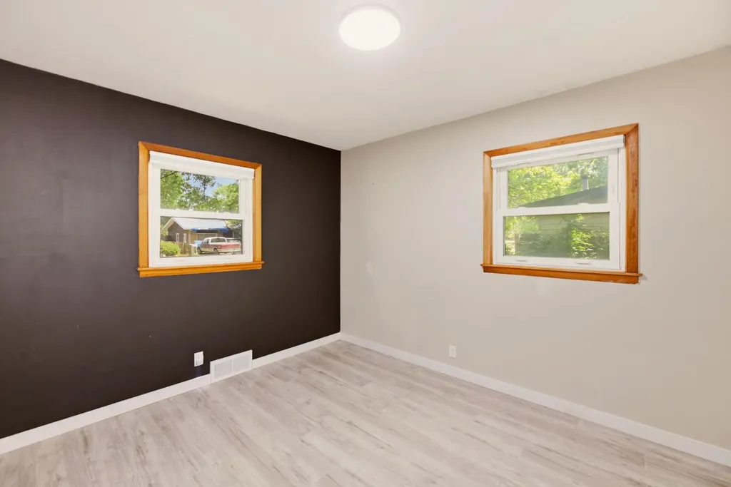 5519 N Salina Wichita KS 67204