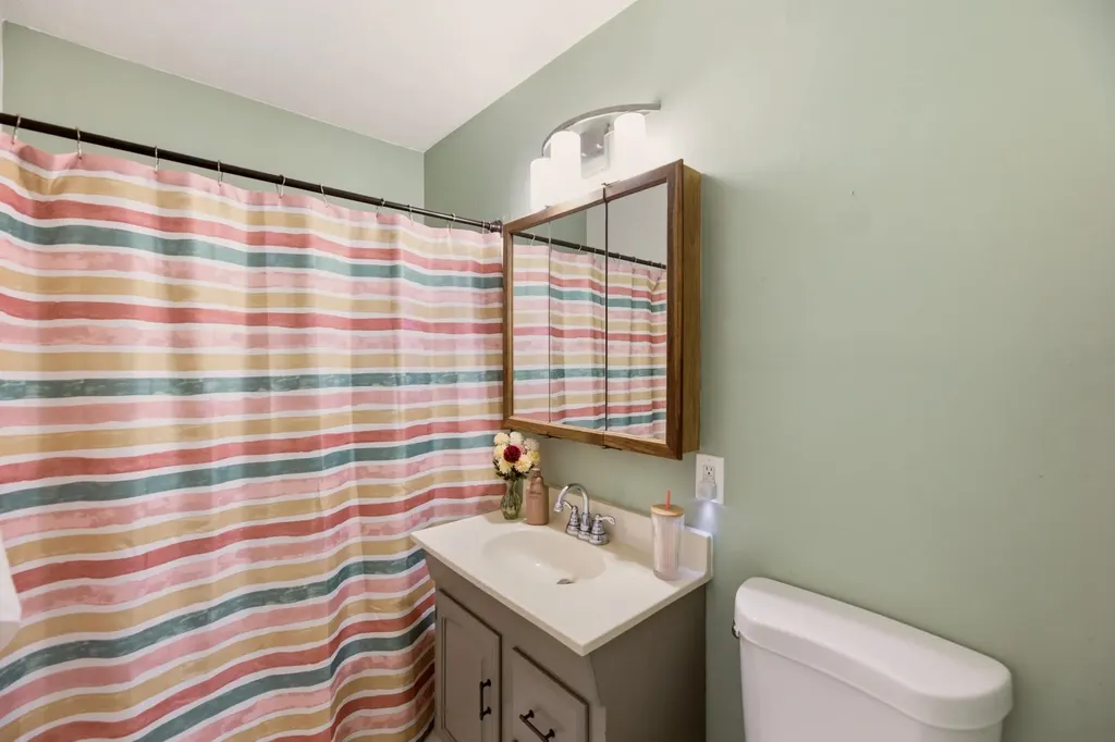 5519 N Salina Wichita KS 67204
