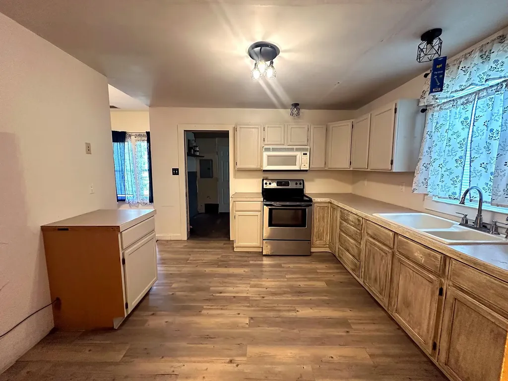 219 N Market Street Caldwell KS 67152