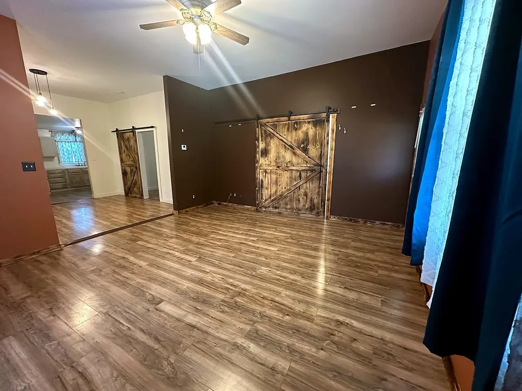 219 N Market Street Caldwell KS 67152