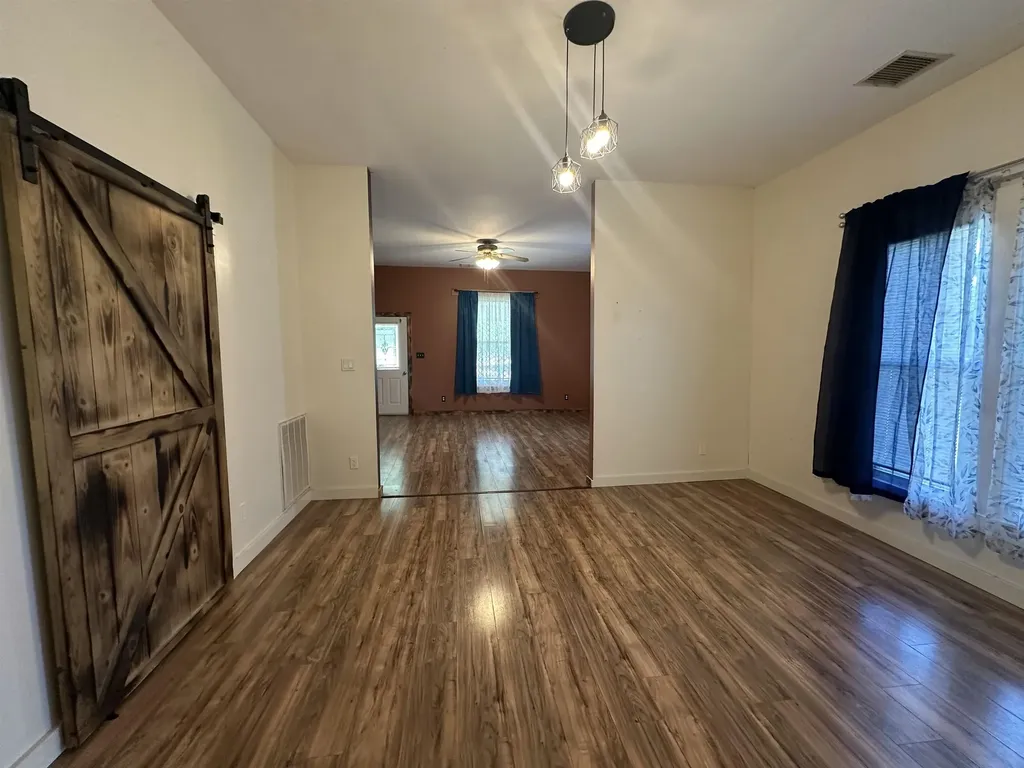 219 N Market Street Caldwell KS 67152