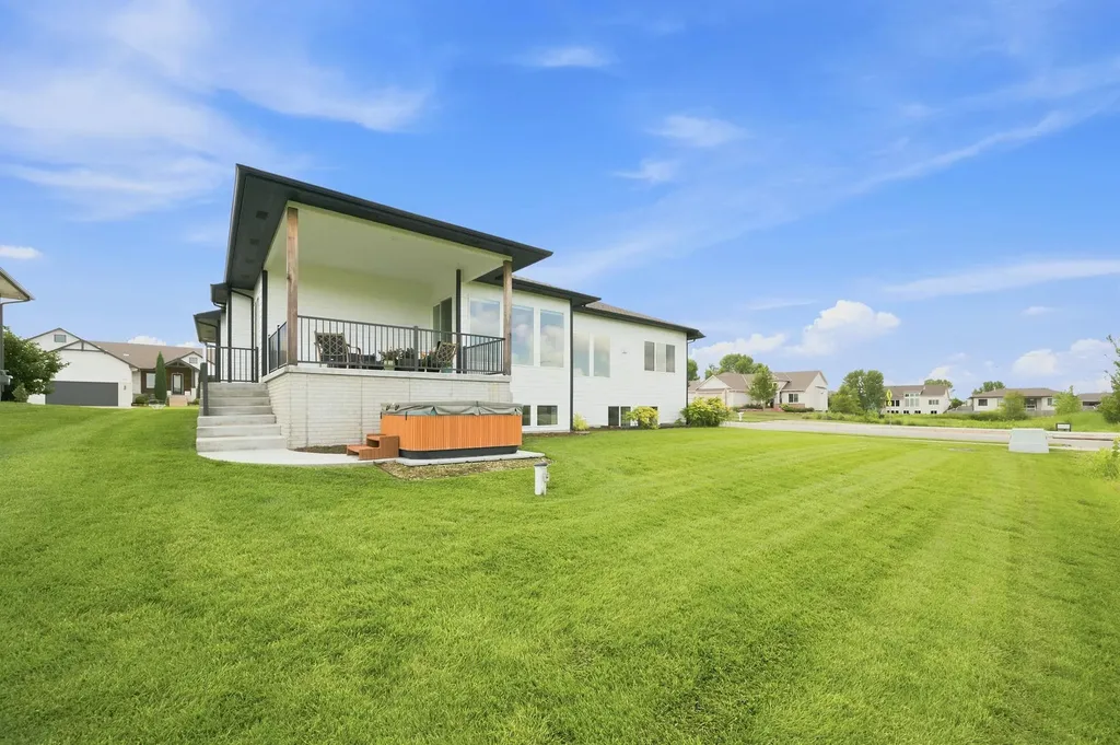 2403 N Bluestone Street Andover KS 67002