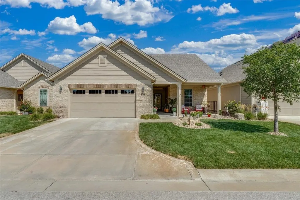 Wichita KS, 6606 W Palmetto Street
