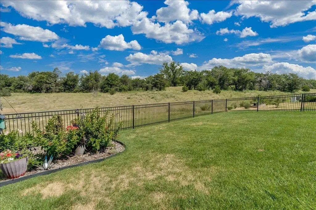 6606 W Palmetto Street Wichita KS 67205