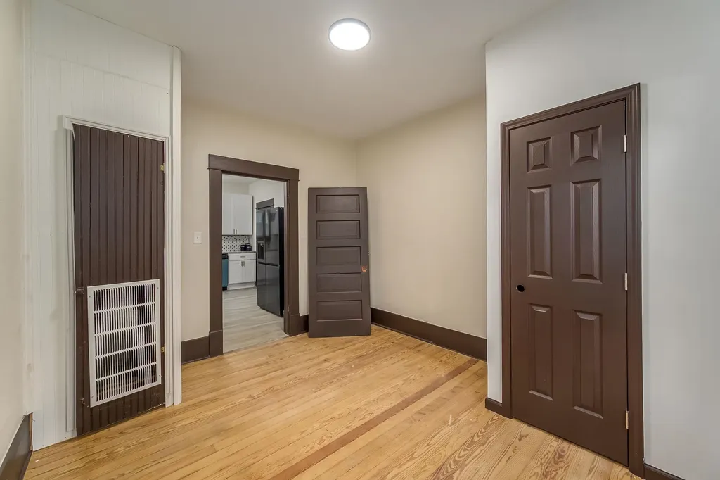 205 N Sedgwick Street Wichita KS 67203-5647