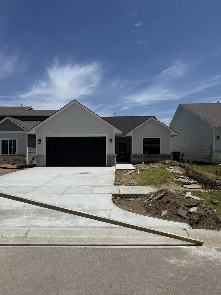 5588 Wandering Way Maize KS 67101