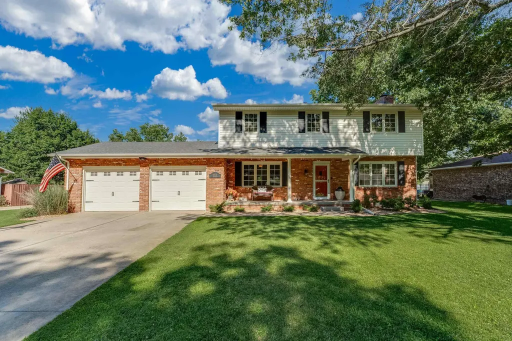 4604 Sequoia Street Hutchinson KS 67502