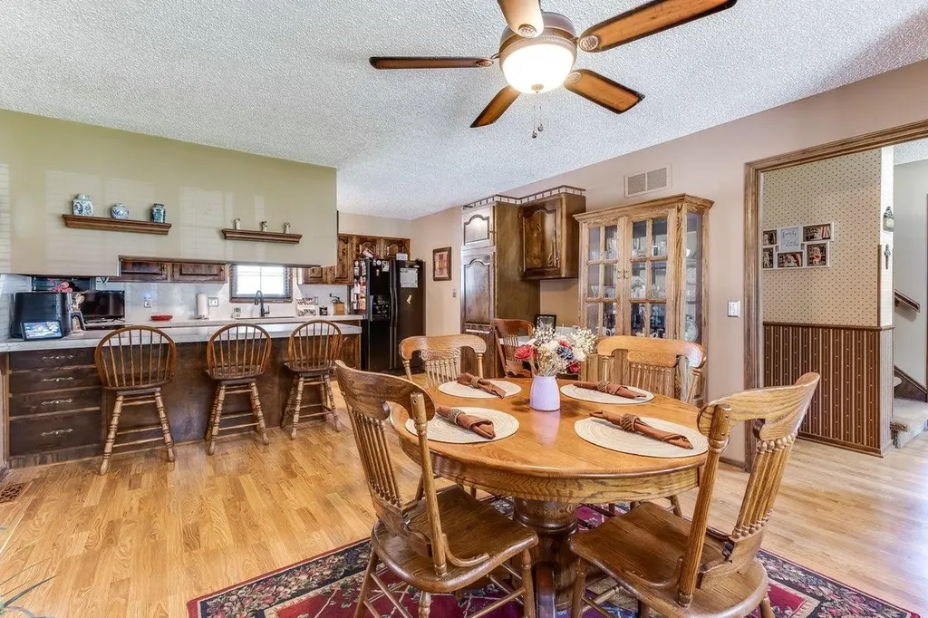 4604 Sequoia Street Hutchinson KS 67502