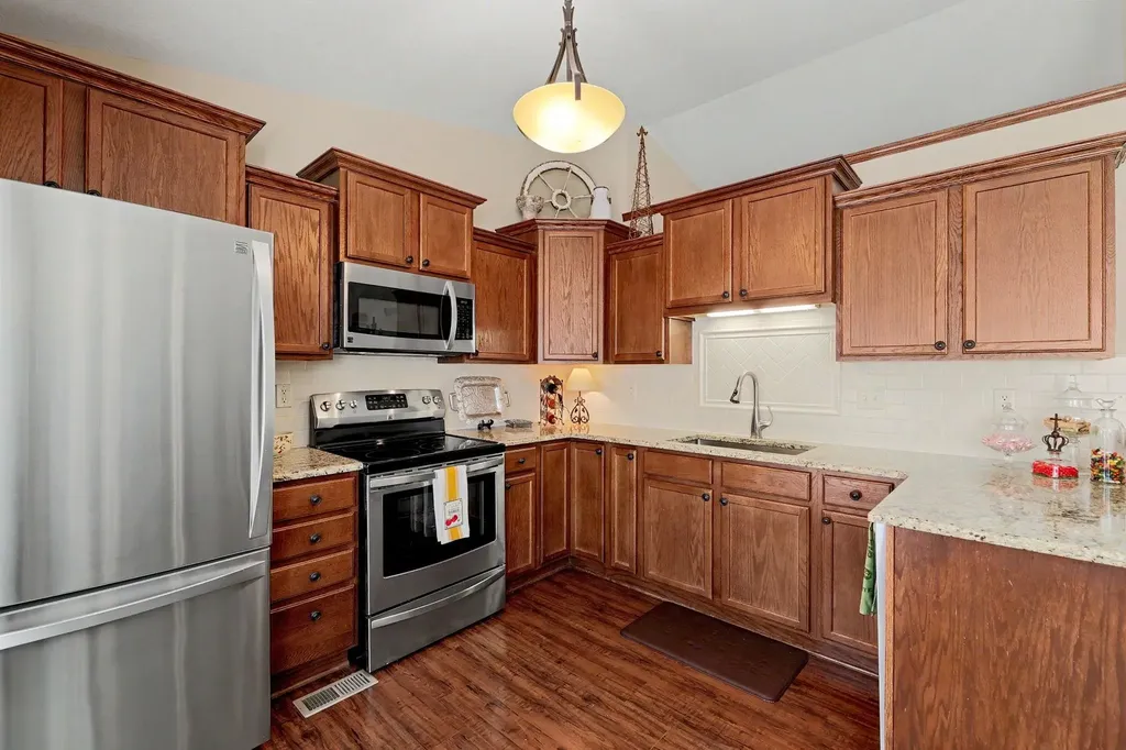 2906 N Emerson Street Derby KS 67037