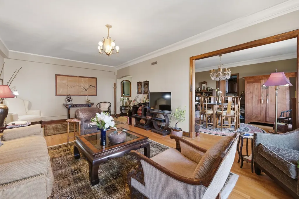 115 S Rutan Street Wichita KS 67218