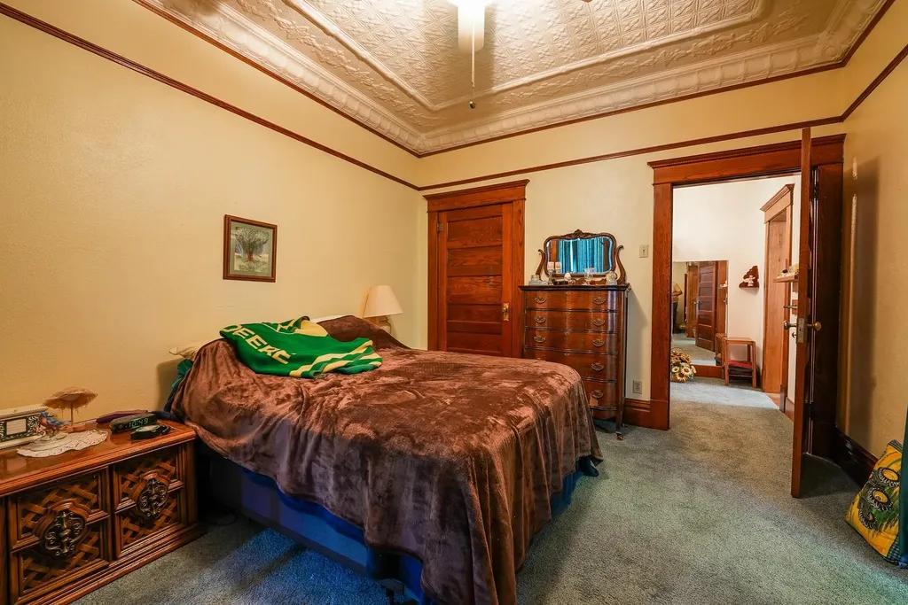 438 E Main Street Mount Hope KS 67108