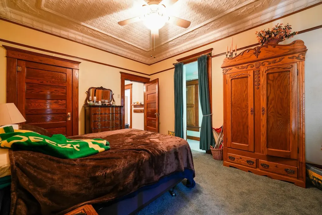 438 E Main Street Mount Hope KS 67108