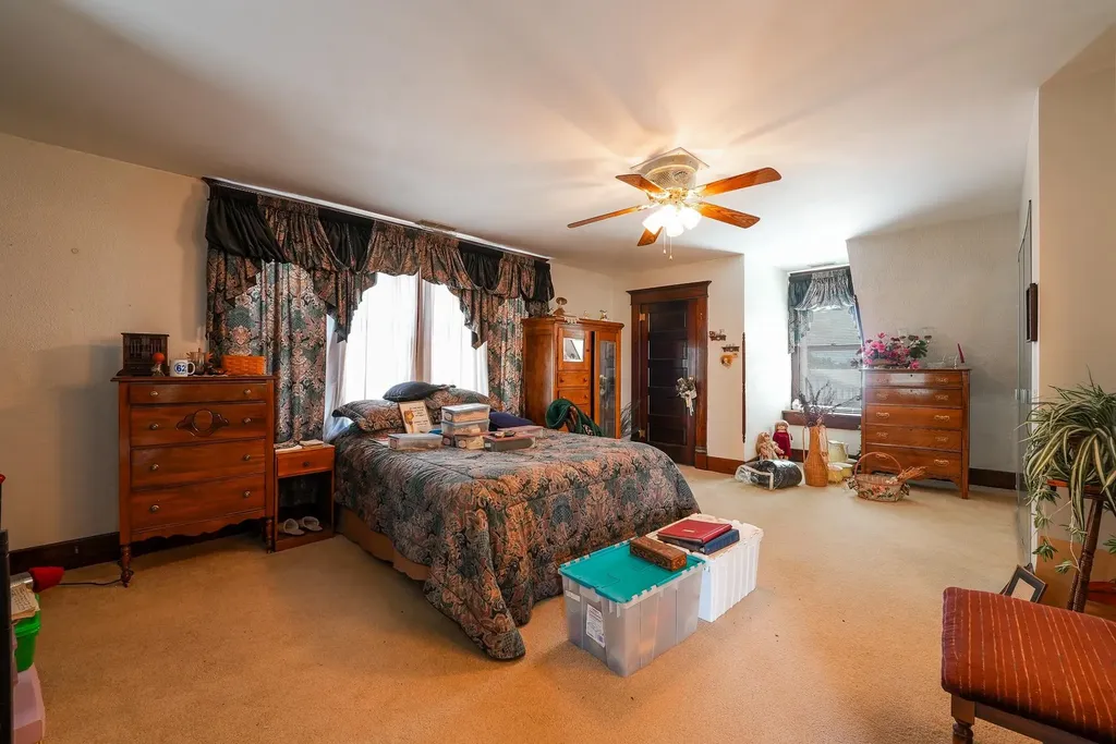 438 E Main Street Mount Hope KS 67108