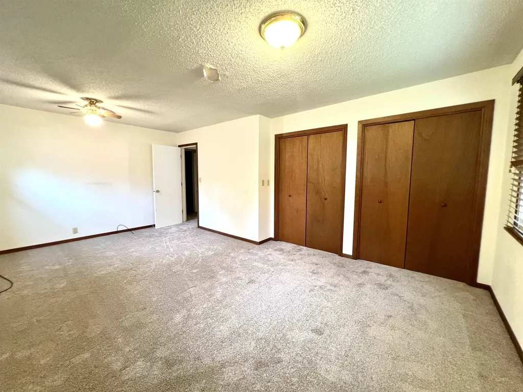 1015 N 10th Arkansas City KS 67005