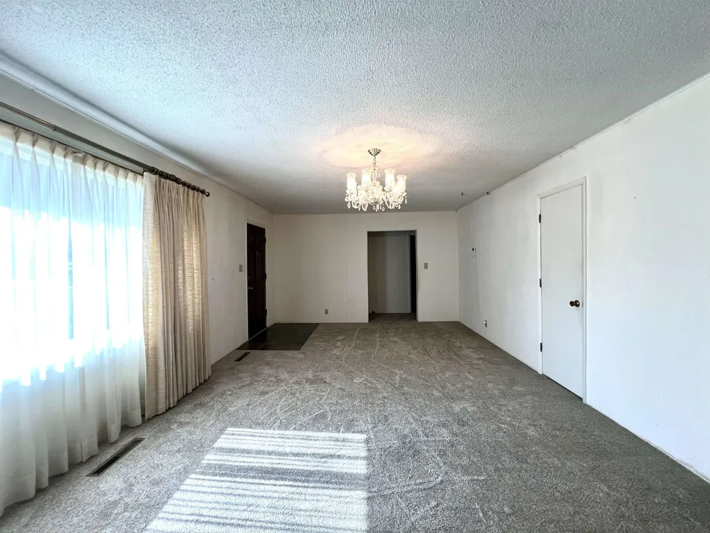 1015 N 10th Arkansas City KS 67005