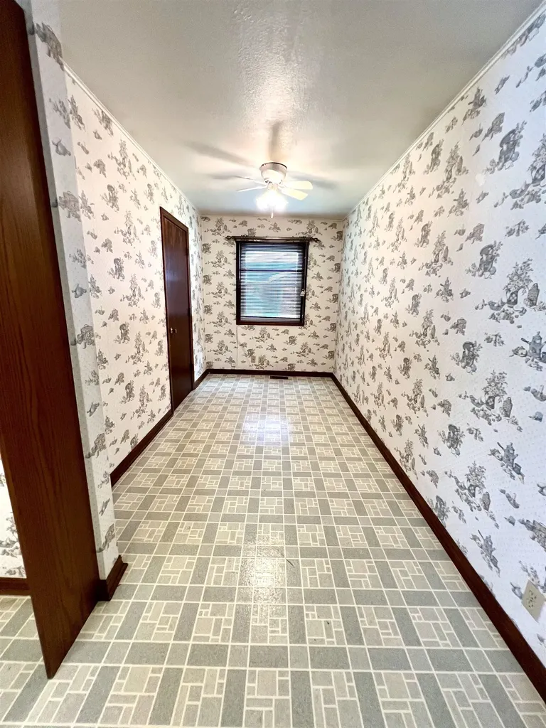 1015 N 10th Arkansas City KS 67005