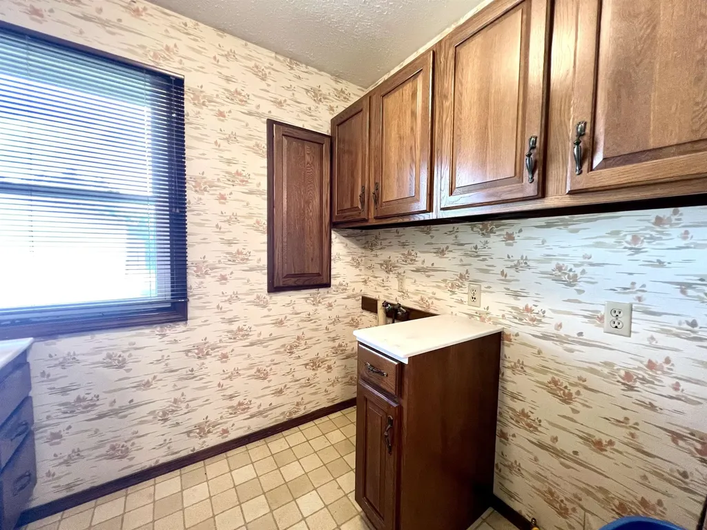 1015 N 10th Arkansas City KS 67005