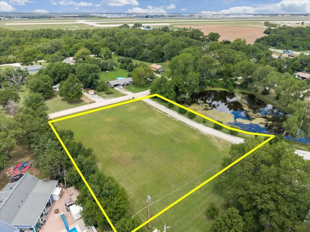 4934 S Mission Road Derby KS 67037