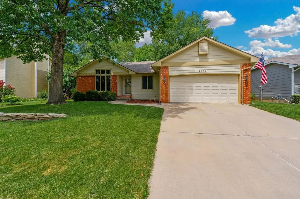 7012 E 40th Circle N Wichita KS 67226