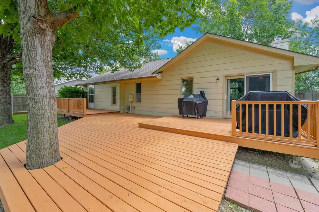 7012 E 40th Circle N Wichita KS 67226