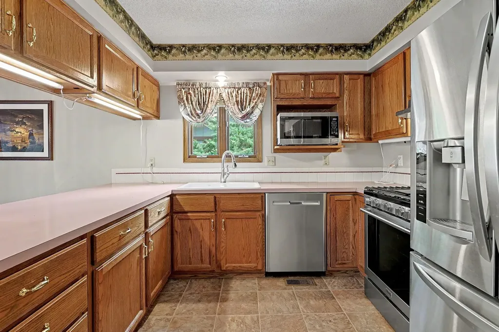 405 Sherman Drive Newton KS 67114