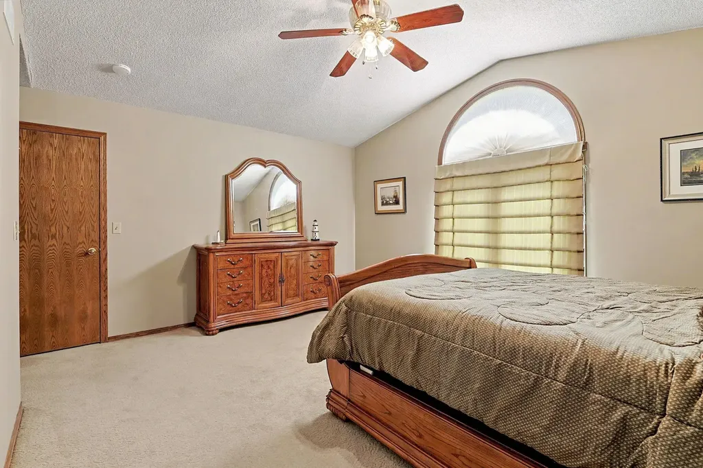 405 Sherman Drive Newton KS 67114