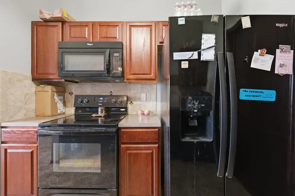 2102 E Lotus Andover KS 67002