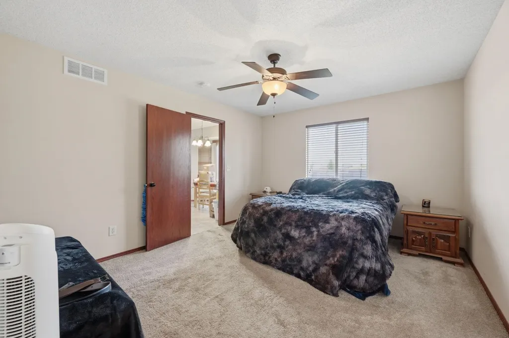 2102 E Lotus Andover KS 67002