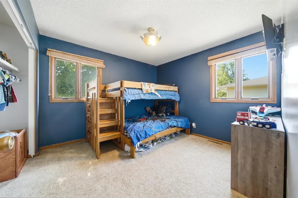 1527 Westborough Newton KS 67114