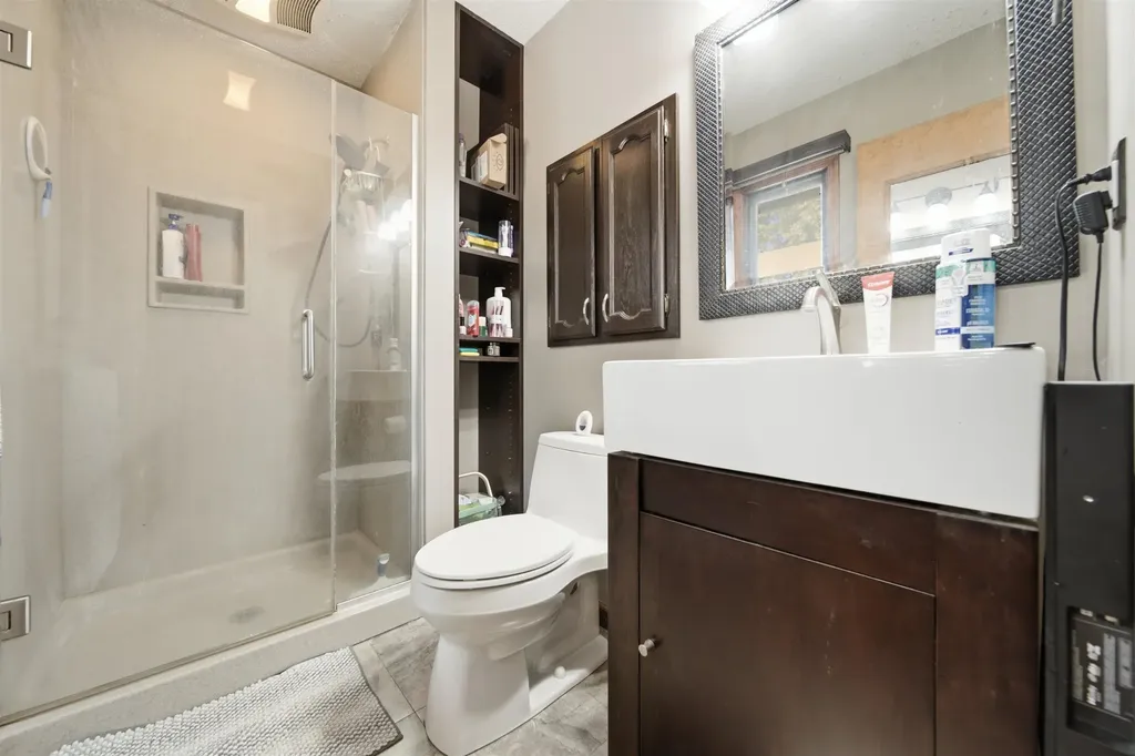1527 Westborough Newton KS 67114