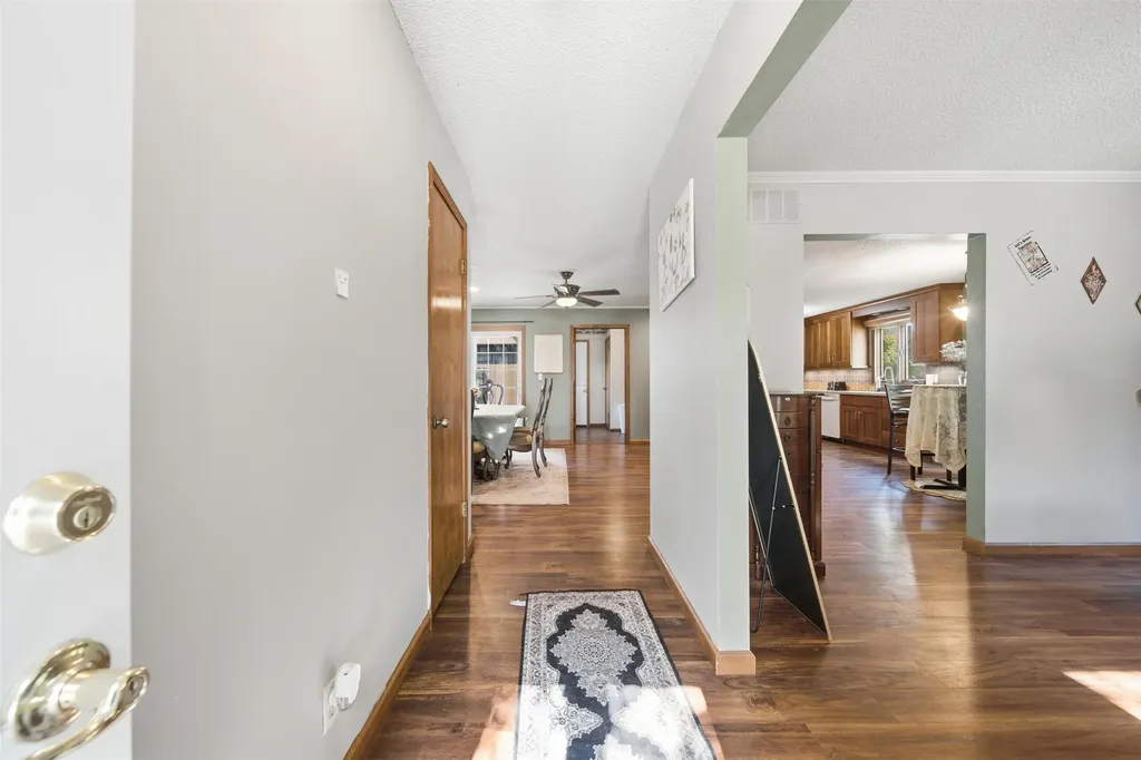 1527 Westborough Newton KS 67114